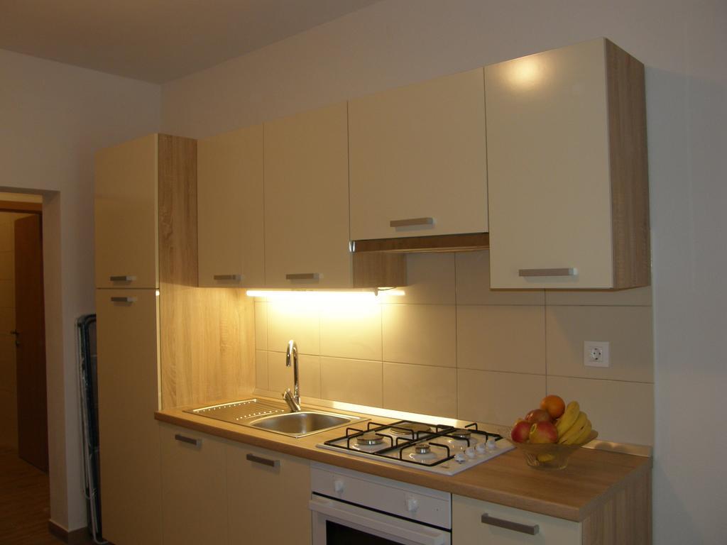 Apartments Marino Повляна Екстериор снимка